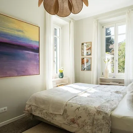 Villa Beachfront Bliss At Villa Mateo - 6Br Of Comfort & Sea Views *