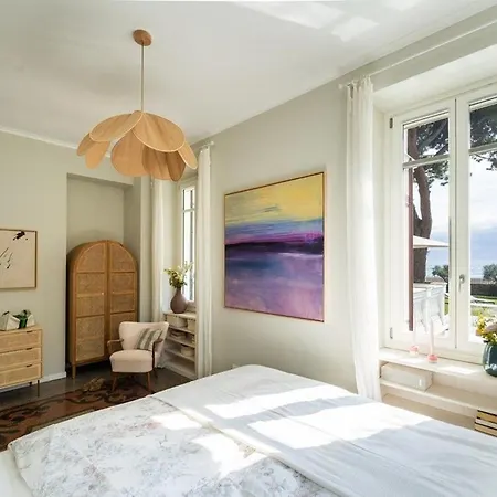 Beachfront Bliss At Villa Mateo - 6Br Of Comfort & Sea Views Villa Ksamil