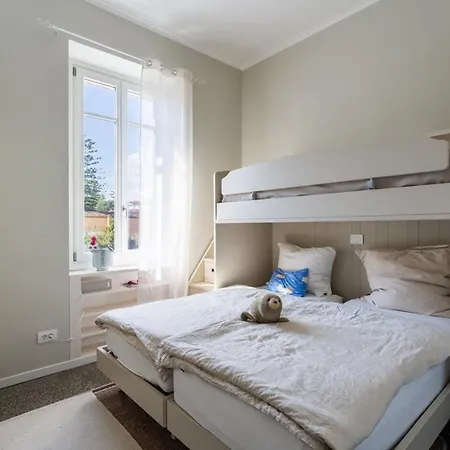 Beachfront Bliss At Villa Mateo - 6Br Of Comfort & Sea Views 빌라 *